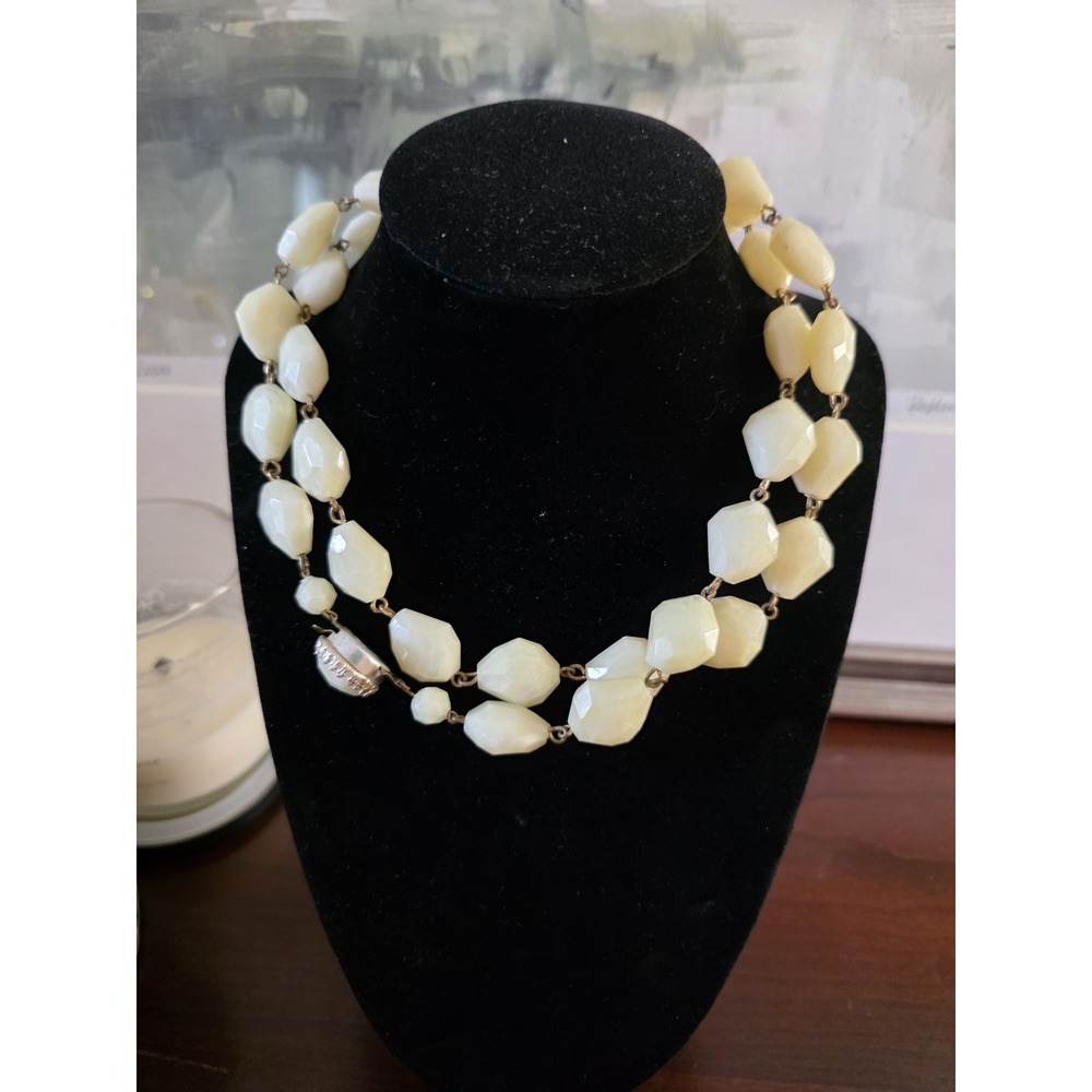 Vintage West Germany Cream Bead Necklace Lucite Single Strand Box Clasp 33"